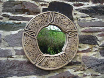Celtic Mirror